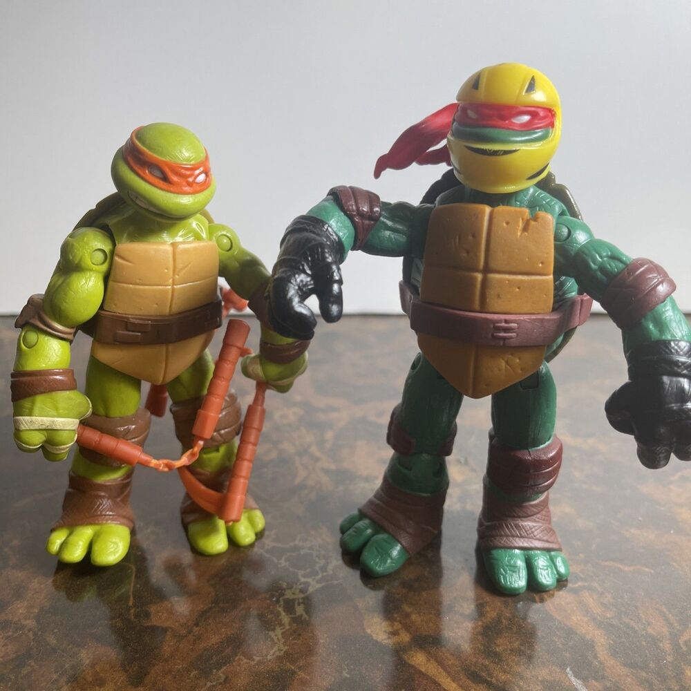 2012 Viacom Teenage Mutant Ninja Turtles TMNT Action Figures